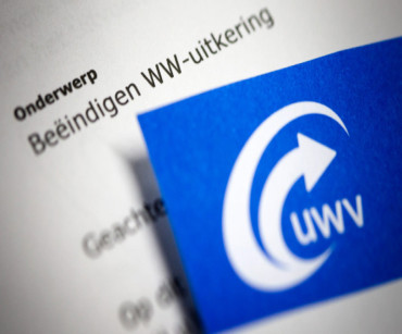 CRvB wijzigt "dringende reden" bij terugvordering